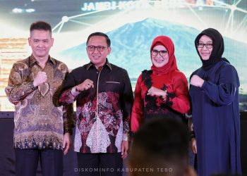 Bupati Sukandar Hadiri Pisah Sambut Kapolda Jambi 
