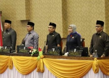 Paripurna Penyampaian Jawaban Eksekutif Terhadap Pandangan Fraksi atas 3 Ranperda Kota Jambi