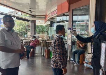 Komisi IV Sidak Pusat Perbelanjaan Dalam Pencegahan dan Penyebaran Covid 19