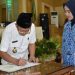 Bupati Serahkan SK Dan Pimpin Sumpah Janji PNS