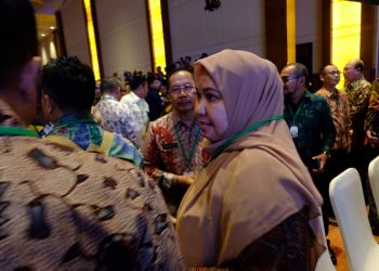Bupati Masnah Hadiri Rakornas Investasi 2020