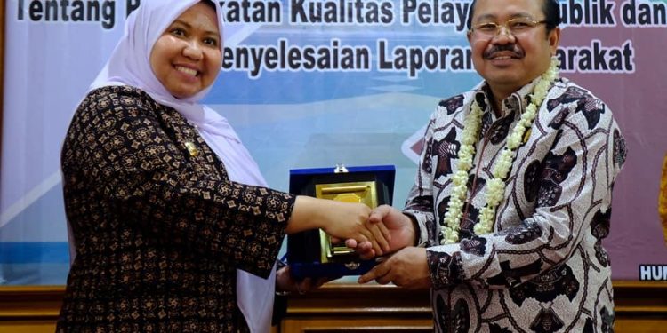 Bupati Masnah dan Ketua Ombudsman RI Tandatangani MoU Tentang Peningkatan Kualitas Pelayanan Publik
