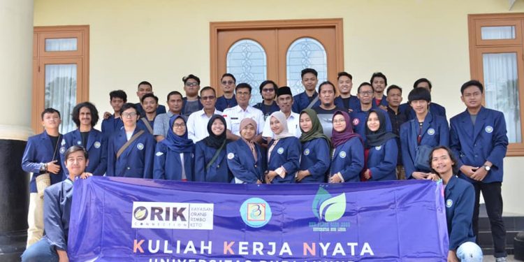 Wabup Syahlan Lepas 29 Mahasiswa KKN UBL