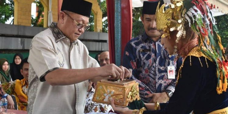 Cek Endra Hadiri Pelantikan Pengurus HMI Cabang Jambi