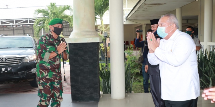 Bupati Syafrial Sambut Kunker Dandrem 042/Garuda Putih