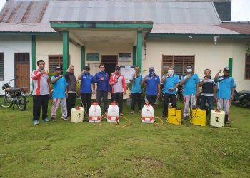 Anggota DPRD Muarojambi Sulaiman Lakukan Penyemprotan Disinfektan di Desa Suka Maju