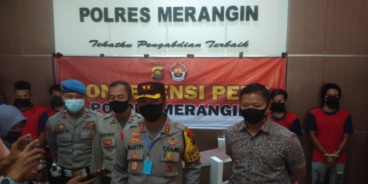 Pelaku Pembakaran Posko Covid-19 Dan Perusakan Kantor Desa Air Batu Diamankan Polres Merangin