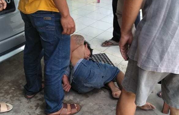 Jambret Babak Belur Setelah Aksinya Digagalkan Warga