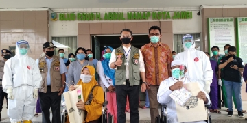 Walikota Fasha Lepas Pasien Yang Telah Sembuh Covid-19