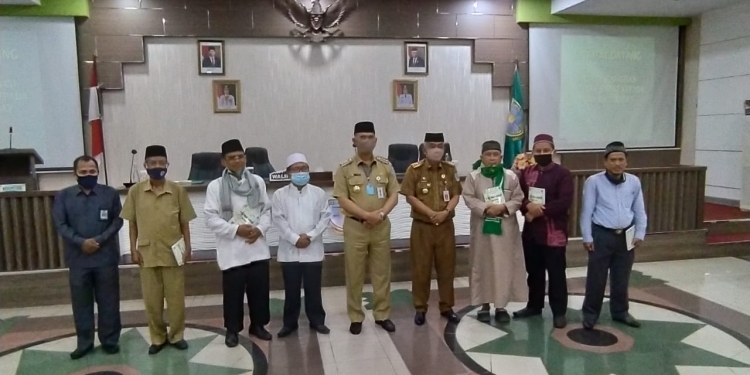 Walikota Fasha Buka Sosialisasi Bimbingan Khotib Jum’at dan Bimbingan Da’i Sekota Jambi