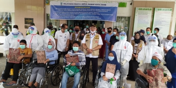 Walikota Fasha Lepas Pasien Yang Sembuh Dari Covid-19
