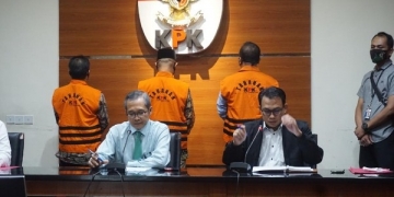 KPK Tahan Tiga Mantan Pimpinan DPRD Jambi