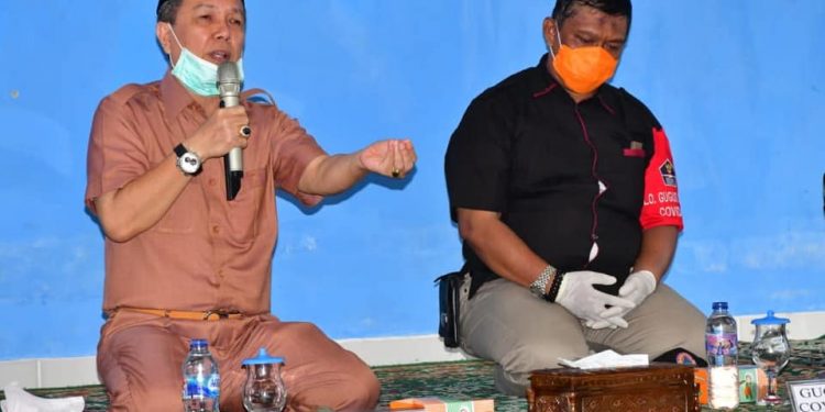 Bupati Syahirsah Hadiri Penyerahan Bantuan dan Rapid Test Guru Ponpes Darul Aufa