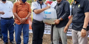 Wakil Bupati Merangin Salurkan 40 Ribu Ton Benih Ikan Bantuan BPBAT