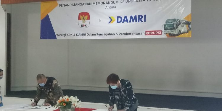 Cegah Penyelewengan,  KPK-Damri Sepakati Kerja Sama Antikorupsi