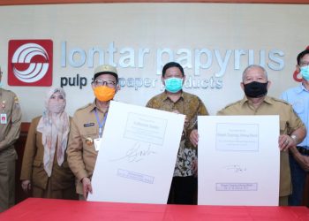 Bupati Safrial Dampingi Gubernur Jambi Tinjau Penerapan Protokol Kesehatan di Lingkungan Perusahaan