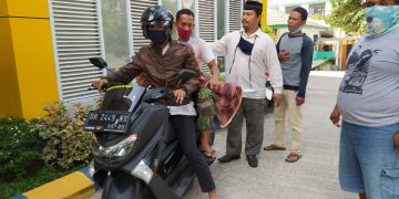 Tidak Terima Dibilang Covid-19, Keluarga Jemput Paksa Jenazah Dengan Mengendarai Sepeda Motor