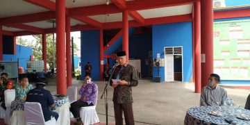 Walikota Jambi Menyerahkan Secara Simbolis Kartu Gas 3kg Untuk 2 Kecamatan