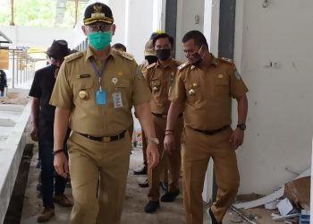 Walikota Fasha Sidak Pembangunan Pasar di Pasir Putih