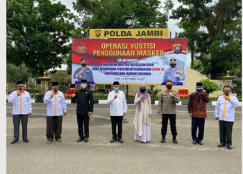 Paslon CE- Ratu Hadiri Deklarasi Pilkada Damai