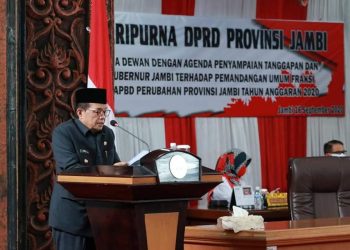 Gubernur Jambi Beri Penjelasan Atas Pandangan Dewan Terhadap APBD-P 2020