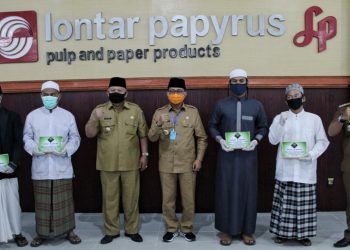 Bupati Safrial Dampingi Gubernur Jambi Tinjau Penerapan Protokol Kesehatan di Lingkungan Perusahaan