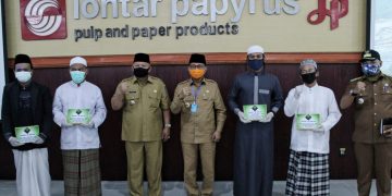 Bupati Safrial Dampingi Gubernur Jambi Tinjau Penerapan Protokol Kesehatan di Lingkungan Perusahaan