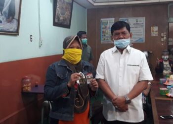 Tukang Becak Dan Pasukan Oranye Kuala Tungkal Dukung Fachrori-Syafril