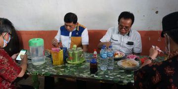 Sosok Sederhana, Syafril Nursal Sarapan Soto di Warung Makan Barokah