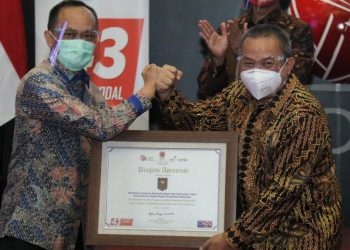 Bantu Pengembangan Pasar Modal, Dukcapil Kemdagri Mendapatkan Penghargaan