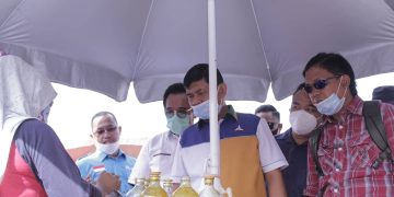 Kunjungi Pasar Tradisional PU Muara Tembesi Cawagub Syafril Apresiasi Pedagang Jamu