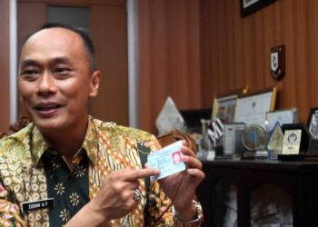 Dirjen Dukcapil Jelaskan Beda Fungsi NIK Dan Nomor KK