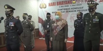 Bupati Masnah Mengikuti Upacara Memperingati Hari Bhayangkara ke-74