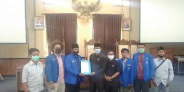 Dihadapan PMII, Dewan Muarojambi Teken Fakta Integritas Menolak Isi UU Omnibuslow