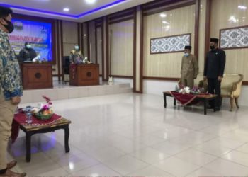 Ketua DPRD Muarojambi Hadiri Penyerahan Hasil Audit BPK Kepada Pemkab Muarojambi