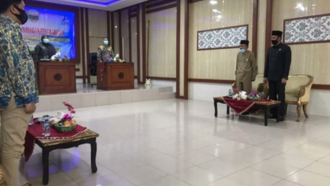 Ketua DPRD Muarojambi Hadiri Penyerahan Hasil Audit BPK Kepada Pemkab Muarojambi