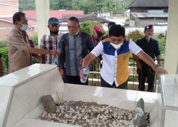 Cawagub Syafril Nursal Ziarah Ke Makam Panglima Perang Kerinci
