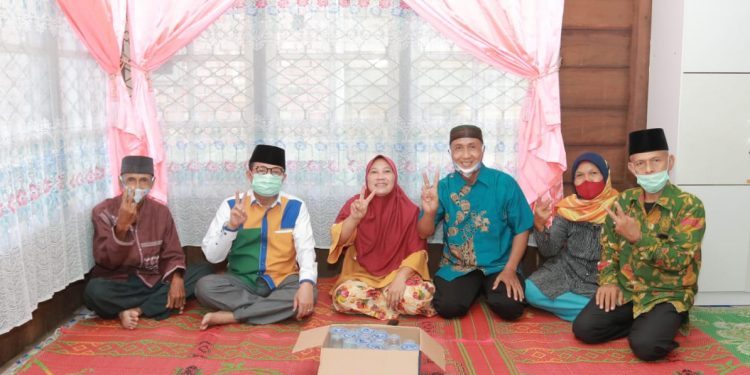 Tokoh Adat dan Masyarakat Gedong Karya Menangkan Fachrori-Syafril