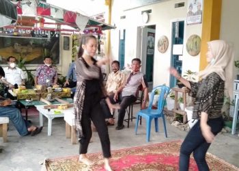 Kunjung Ke Warung Kopi Wo Adi Pematang Sulur, Syafril Nursal Disambut Kaum Milinial