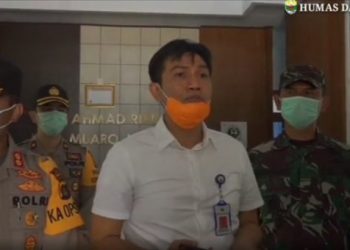 Sekda Fadhil Arief Tinjau Ruang Isolasi Untuk Penanganan Pasien Covid-19 di RSUD Ahmad Ripin