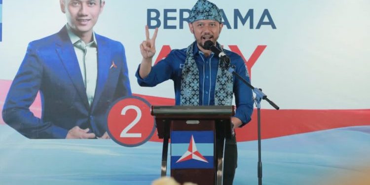 AHY Turun Gunung Memenangkan Fachrori-Syafril
