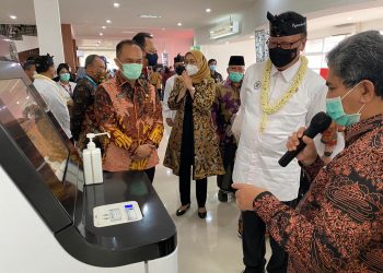 Mewakili Mendagri, Dirjen Dukcapil Launching Anjungan Dukcapil Mandiri Di Kabupaten  Purwakarta 