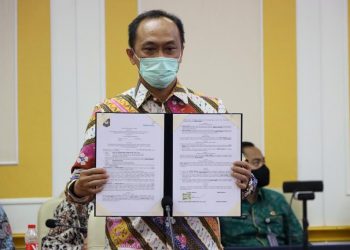 Sepuluh Lembaga Bidang Layanan Tandatangani Perjanjian Kerja Sama Dengan Dukcapil Kemendagri