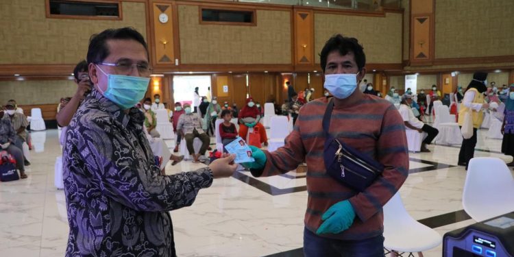 Dukcapil Kemendagri Dukung Kementerian Sosial Menuntaskan Perekaman Data KTP-el Warga Marginal