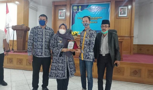 Bupati Masnah Hadiri Pelantikan pengurus HIPMI Muaro Jambi