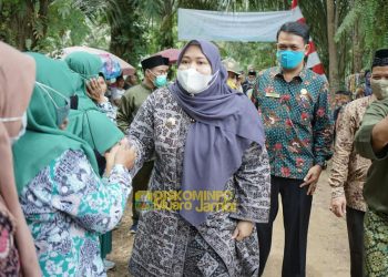 Bupati Masnah Hadiri Sedekah Payo Desa Simpang Limo-Sarang Burung
