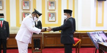 Mendagri Tito Lantik Safrizal ZA Jadi Pj. Gubernur Kalsel