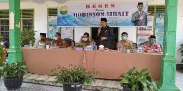 Robinson Sirait Anggota DPRD Fraksi PAN Reses di Desa Suka Mamur