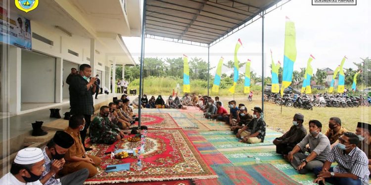 Gratiskan Retribusi, Bupati Romi Minta Pasar Rakyat Lebih Akomodatif