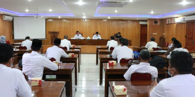 Bupati Anwar Sadat Menggelar Rapat Bersama PT.PLN (Persero)